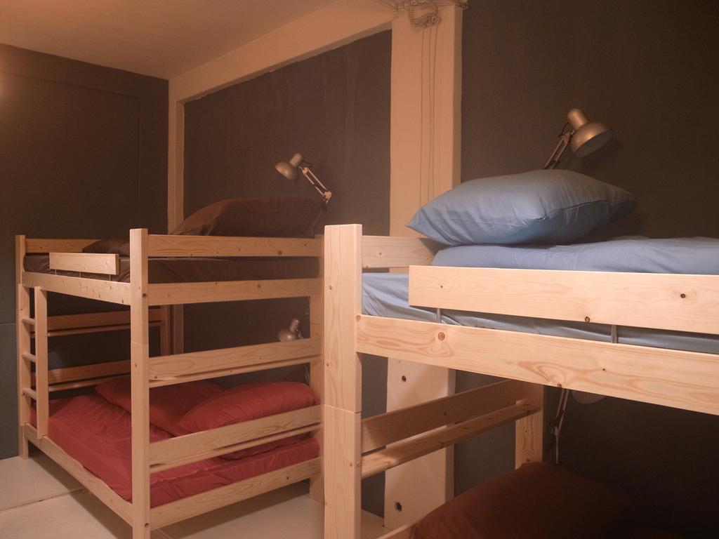 2F Hostel T'ai-tung Szoba fotó