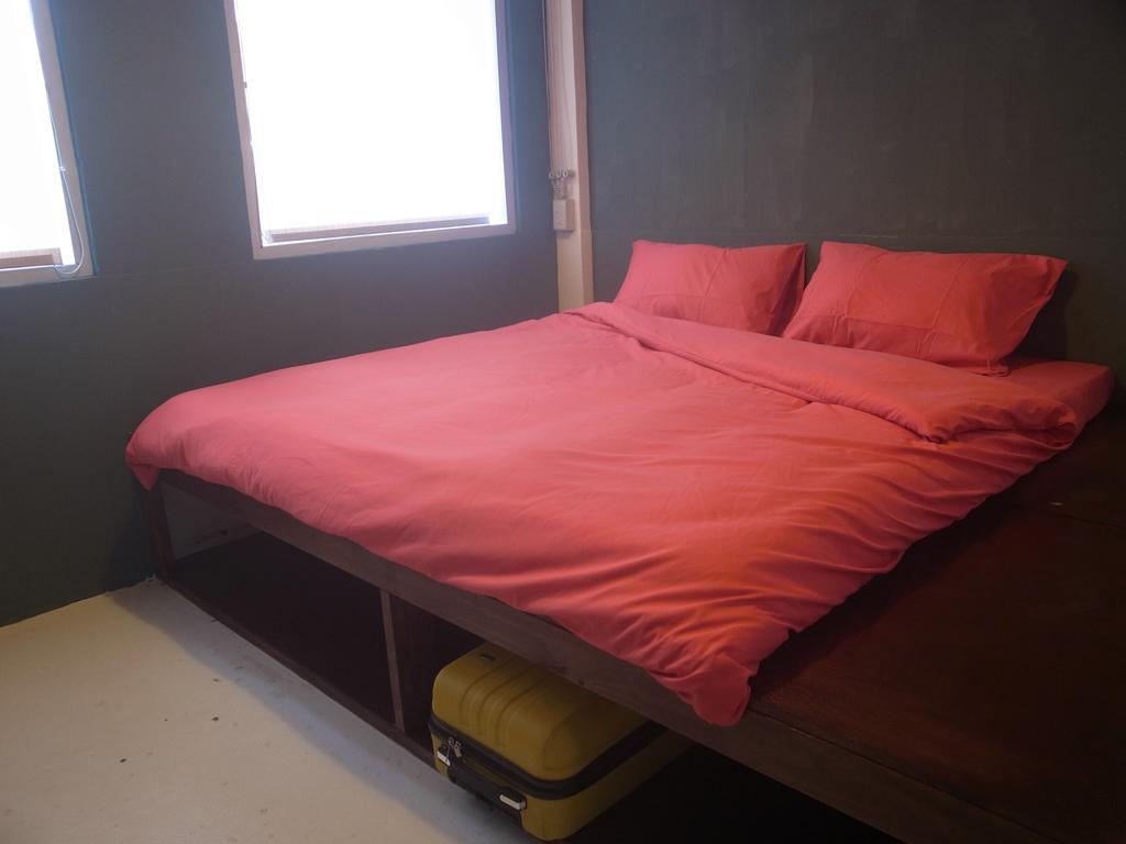 2F Hostel T'ai-tung Szoba fotó