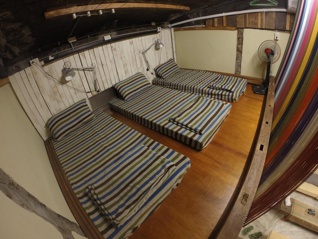 2F Hostel T'ai-tung Szoba fotó